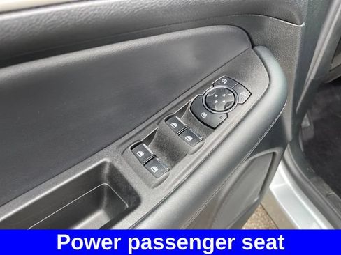 Used 2024 Ford Edge SEL w/ Convenience Package AWD/4WD image 11