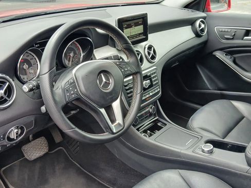 Used 2015 Mercedes-Benz GLA 250 4MATIC image 14