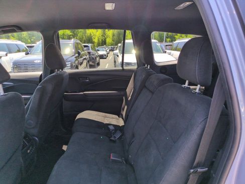 Used 2022 Honda Pilot Sport image 23