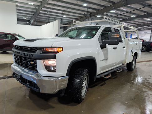 Used 2021 Chevrolet Silverado 2500 W/T w/ WT Convenience Package AWD/4WD image 6