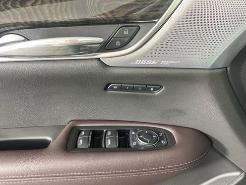 Used 2021 Cadillac XT6 Premium Luxury image 26