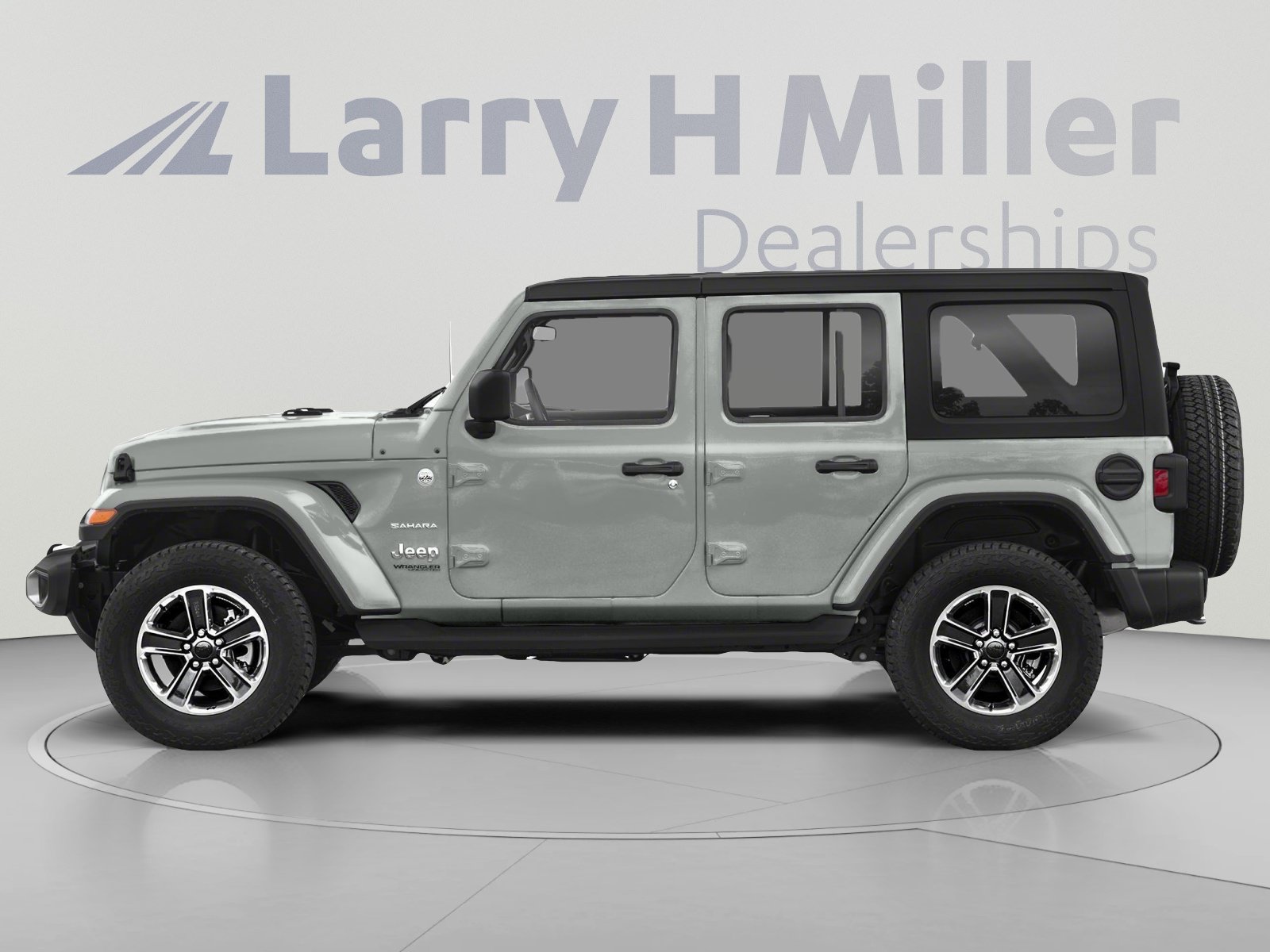 Used 2018 Jeep Wrangler Unlimited Sahara AWD/4WD image 3