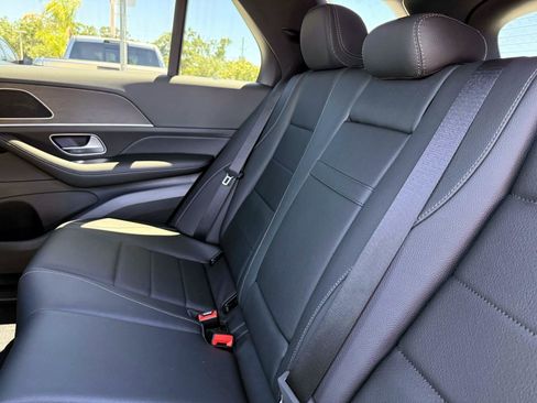 Certified 2025 Mercedes-Benz GLE 350 4MATIC image 13