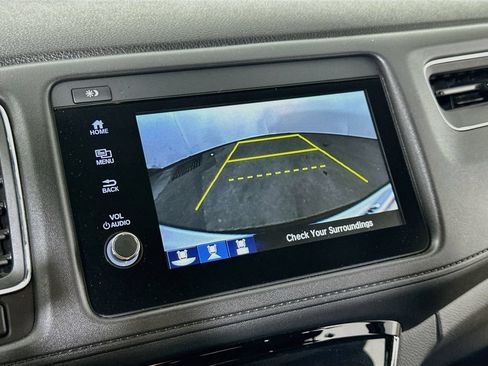 Used 2021 Honda HR-V EX image 10