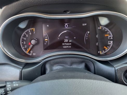 Used 2016 Jeep Grand Cherokee Laredo w/ Quick Order Package 23E image 12