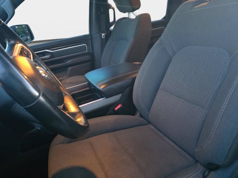 Used 2022 RAM 1500 Big Horn AWD/4WD image 14
