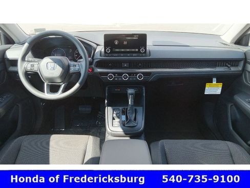 Certified 2025 Honda CR-V LX image 20