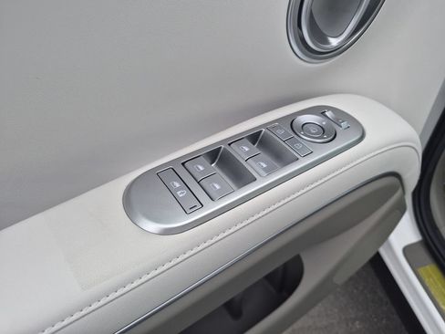 New 2027 Hyundai Palisade Limited FWD image 13