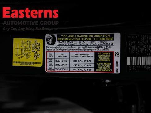 Used 2025 Toyota Camry SE FWD image 33