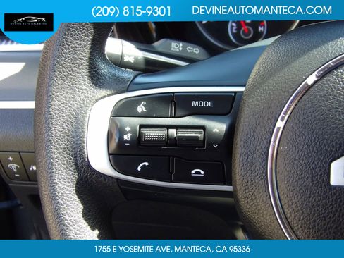 Used 2023 Kia K5 LXS image 21
