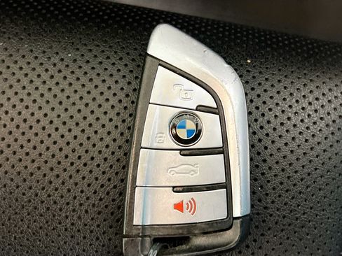 Used 2023 BMW X5 xDrive40i w/ Premium Package AWD/4WD image 36