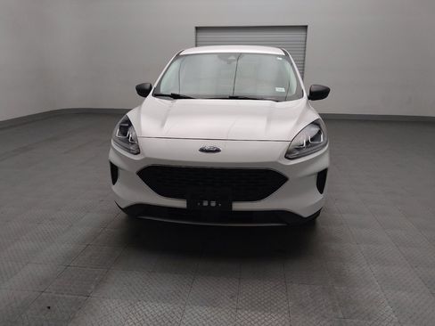 Used 2022 Ford Escape SE image 15