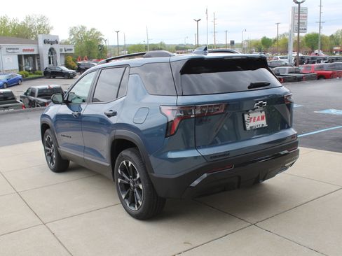 New 2026 Chevrolet Equinox RS FWD image 5