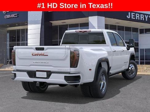 New 2026 GMC Sierra 3500 Denali Ultimate AWD/4WD image 4