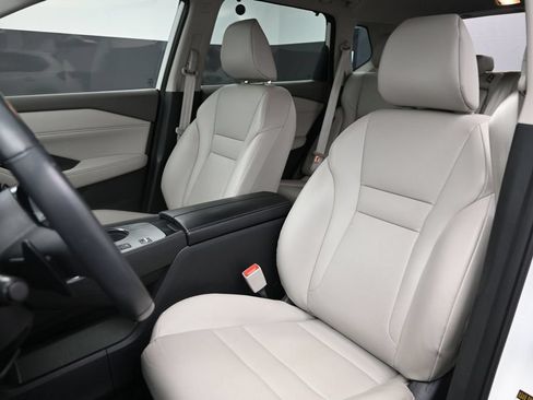 Used 2023 Nissan Rogue SV w/ SV Premium B Package FWD image 21