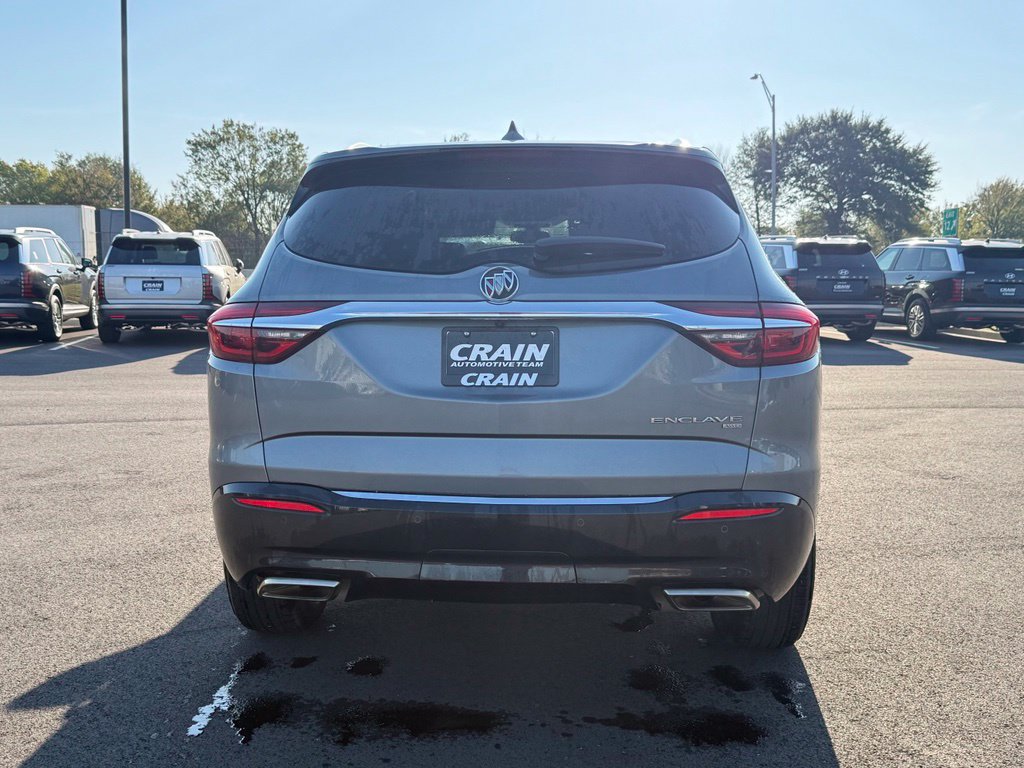 Used 2019 Buick Enclave Essence AWD/4WD image 6