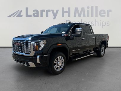 Used 2025 GMC Sierra 3500 Denali w/ Denali Reserve Package