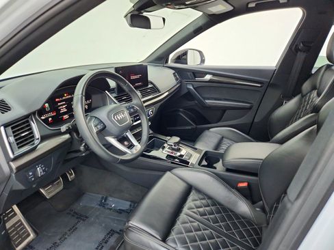 Used 2023 Audi SQ5 Premium Plus w/ Premium Plus Package AWD/4WD image 16