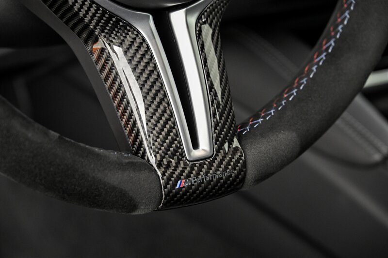 Used 2018 BMW M3 RWD image 22