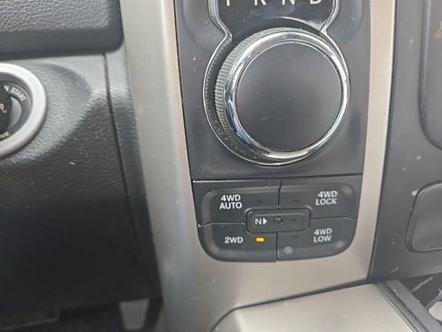 Used 2016 RAM 1500 Big Horn AWD/4WD image 13