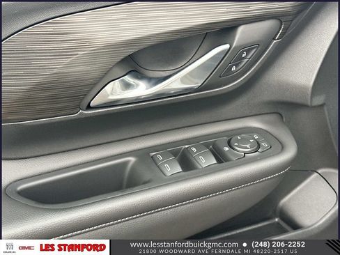 Used 2023 GMC Terrain SLE w/ Driver Convenience Package AWD/4WD image 17