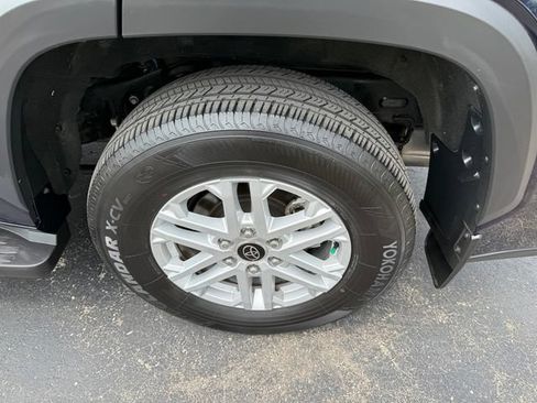 Used 2024 Toyota Sequoia SR5 AWD/4WD image 6