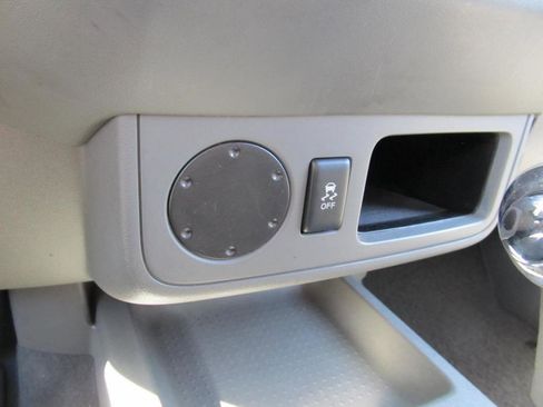 Used 2019 Nissan Frontier SV image 60