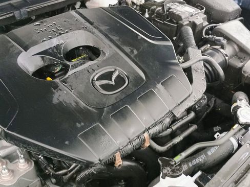 Used 2025 MAZDA CX-50 AWD 2.5 S w/ Premium Package image 9