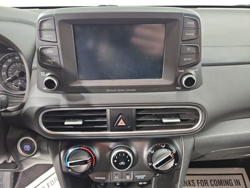 Used 2021 Hyundai Kona SEL image 19