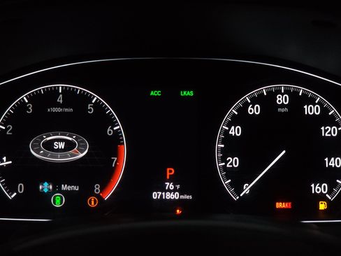 Used 2018 Honda Accord Touring image 28