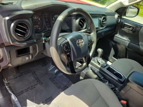 Used 2018 Toyota Tacoma SR w/ SR Convenience Package RWD image 7