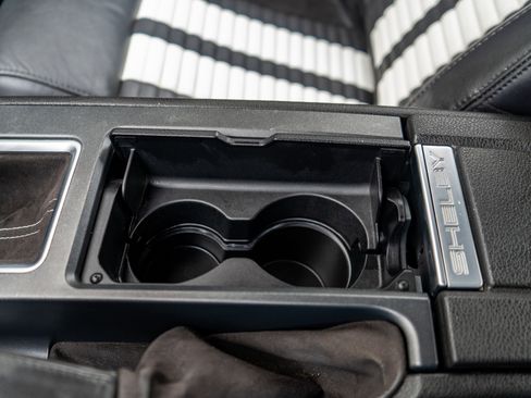 Used 2012 Ford Mustang Shelby GT500 w/ SVT Performance Pkg image 31