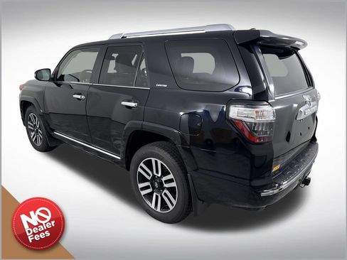 Used 2019 Toyota 4Runner Limited AWD/4WD image 6