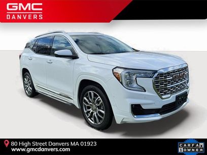 Used 2022 GMC Terrain Denali w/ Denali Premium Package