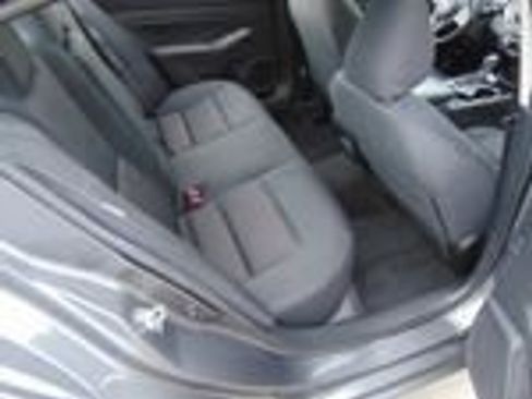 Used 2024 Nissan Altima 2.5 SV image 21