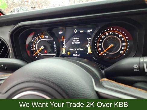 Used 2024 Jeep Gladiator Mojave image 18