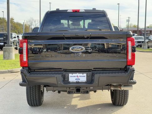 New 2026 Ford F350 Lariat w/ Black Appearance Package image 38