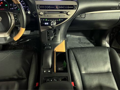 Used 2015 Lexus RX 450h AWD image 11