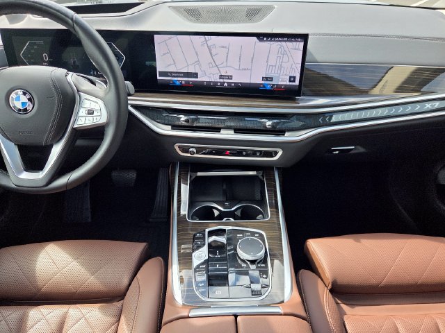 Certified 2024 BMW X7 xDrive40i AWD/4WD image 15