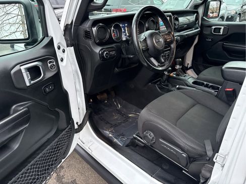 Used 2020 Jeep Wrangler Unlimited Sport image 15