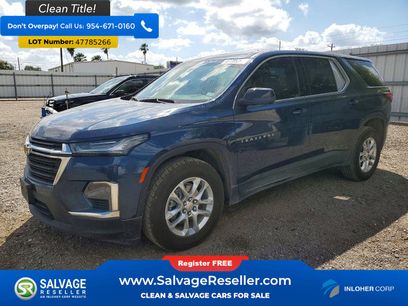 Used 2023 Chevrolet Traverse LS
