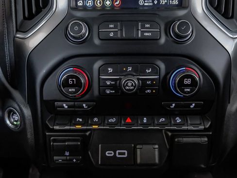 Used 2021 Chevrolet Silverado 1500 LT Trail Boss w/ Convenience Package II image 26