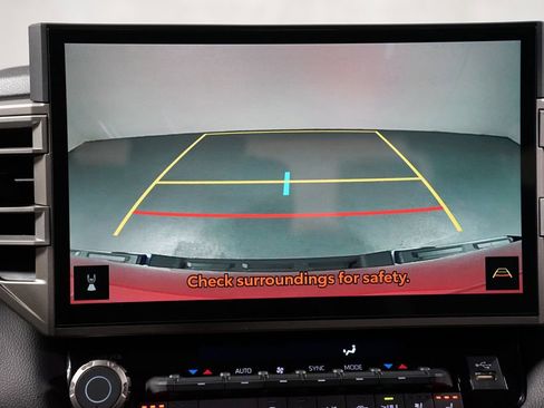 Used 2025 Toyota Tundra Limited image 20