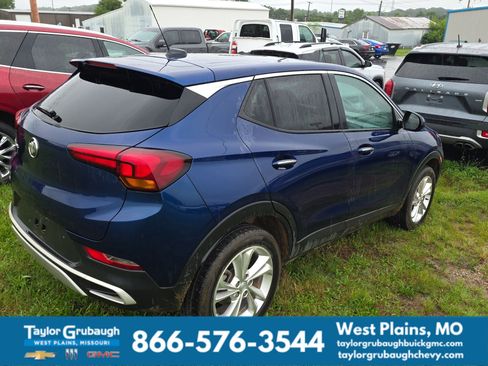 Used 2023 Buick Encore GX Preferred w/ Cold Weather Comfort Package AWD/4WD image 6
