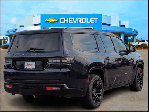 Used 2024 Jeep Grand Wagoneer L Series II w/ Quick Order Packagew 28T image 5