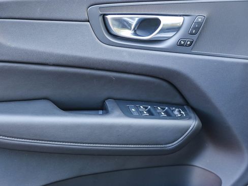 New 2025 Volvo XC60 T8 Core w/ Protection Package Premier image 22