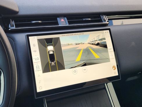 Certified 2025 Land Rover Range Rover Velar Dynamic SE AWD/4WD image 14