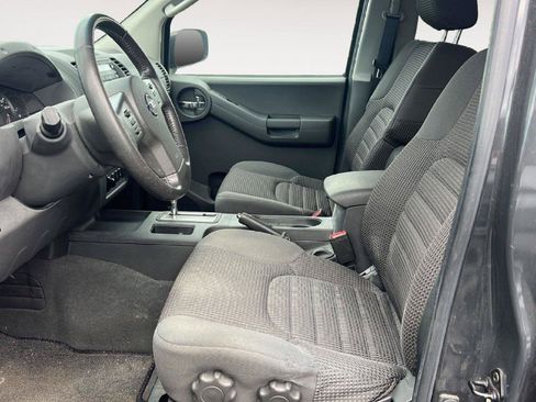 Used 2008 Nissan Xterra Off-Road w/ Technology Pkg AWD/4WD image 9