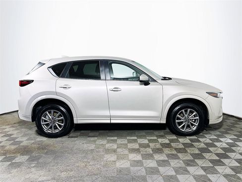 Used 2024 MAZDA CX-5 AWD 2.5 S w/ Select Package image 8
