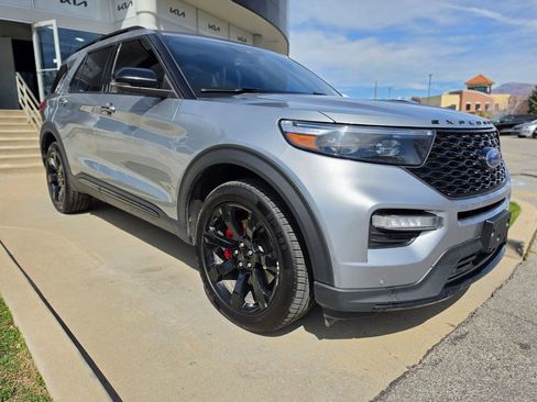 Used 2023 Ford Explorer ST w/ Equipment Group 401A image 3